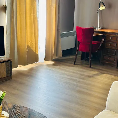 De La Gare * Le Mans