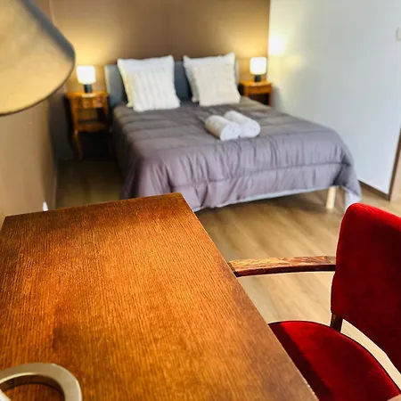 De La Gare Appartement *